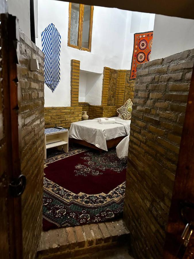 MEKHTAR AMBAR Caravan Sarai XIX Hotel Bukhara Bagian luar foto