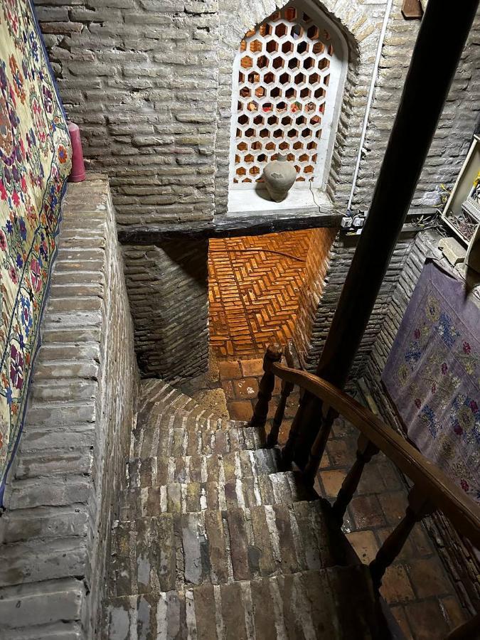 MEKHTAR AMBAR Caravan Sarai XIX Hotel Bukhara Bagian luar foto